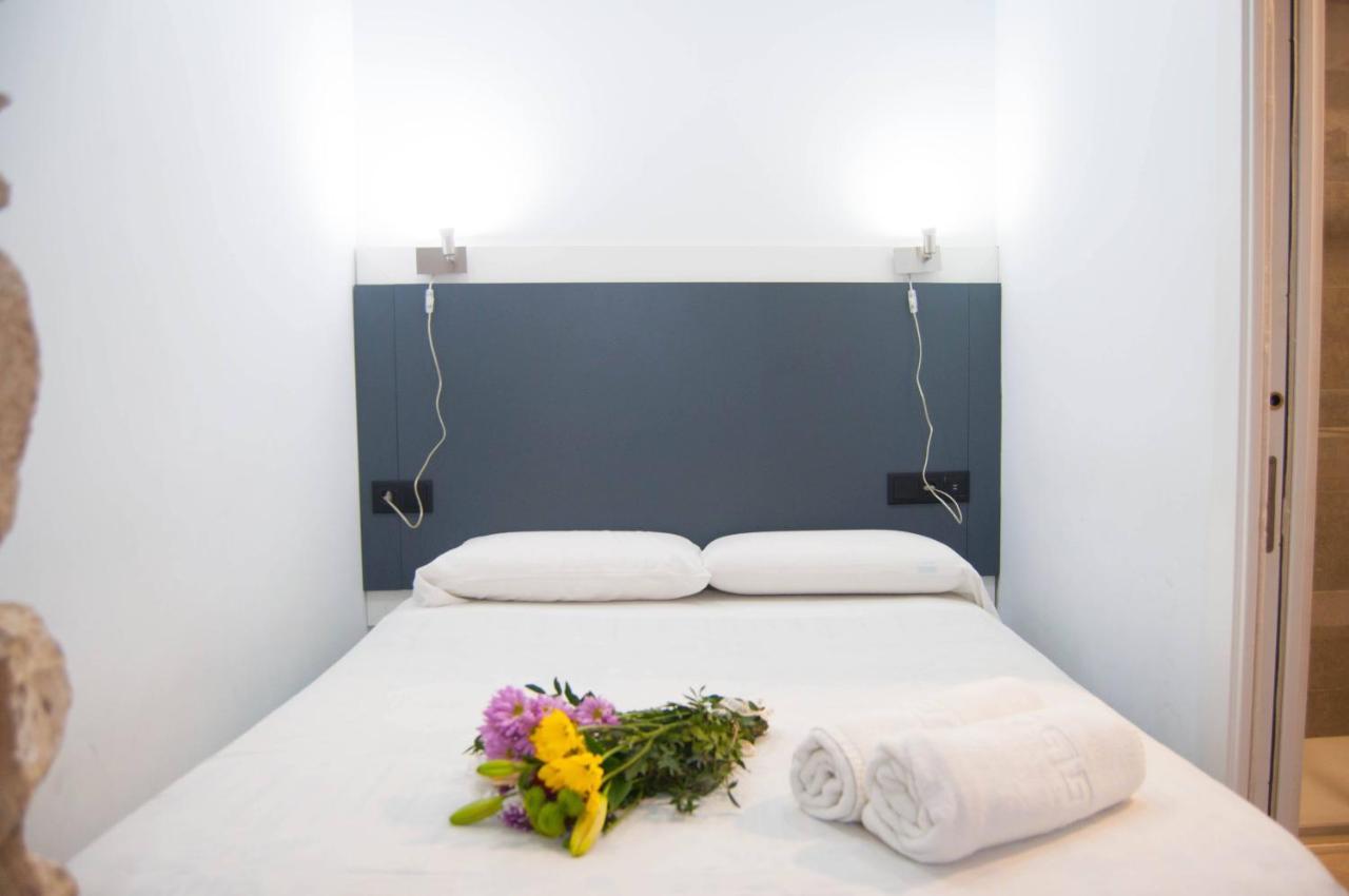 Caleros 8 Estudio - Apartamentos De La Parte Antigua De Caceres Luaran gambar